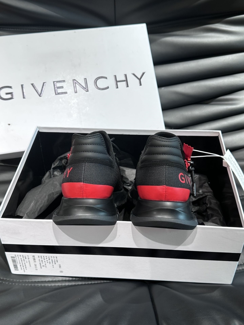 Givenchy Sneakers